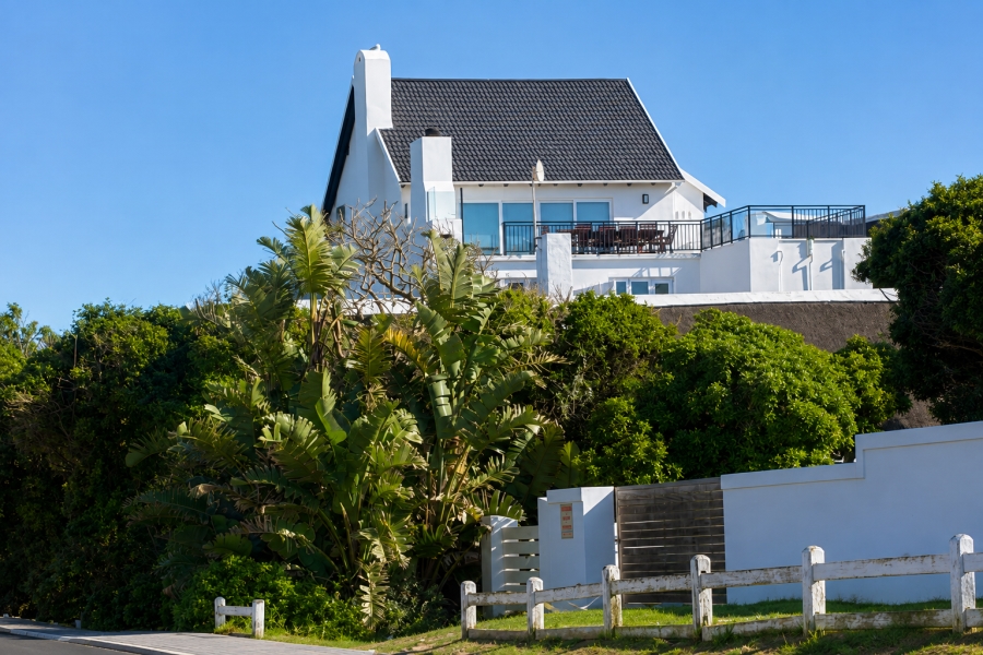 5 Bedroom Property for Sale in St Francis Bay Village Eastern Cape